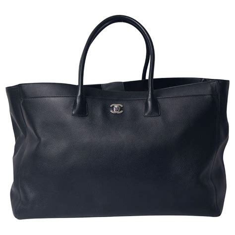 chanel cerf executive tote.